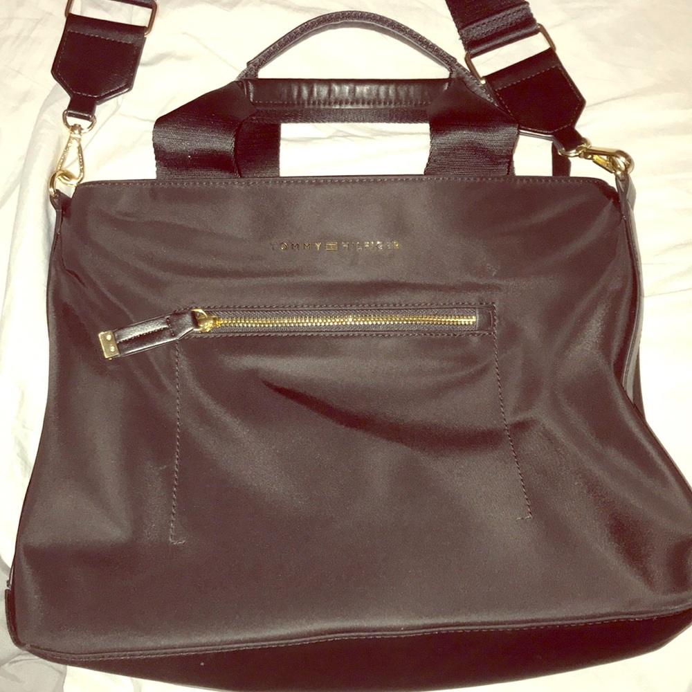 Tommy Hilfiger bag